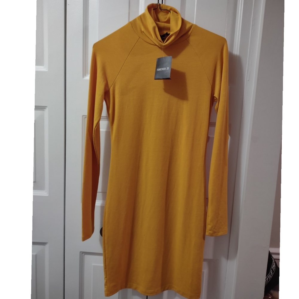 Forever 21 Mustard Mock Neck Dress Small 🆕
